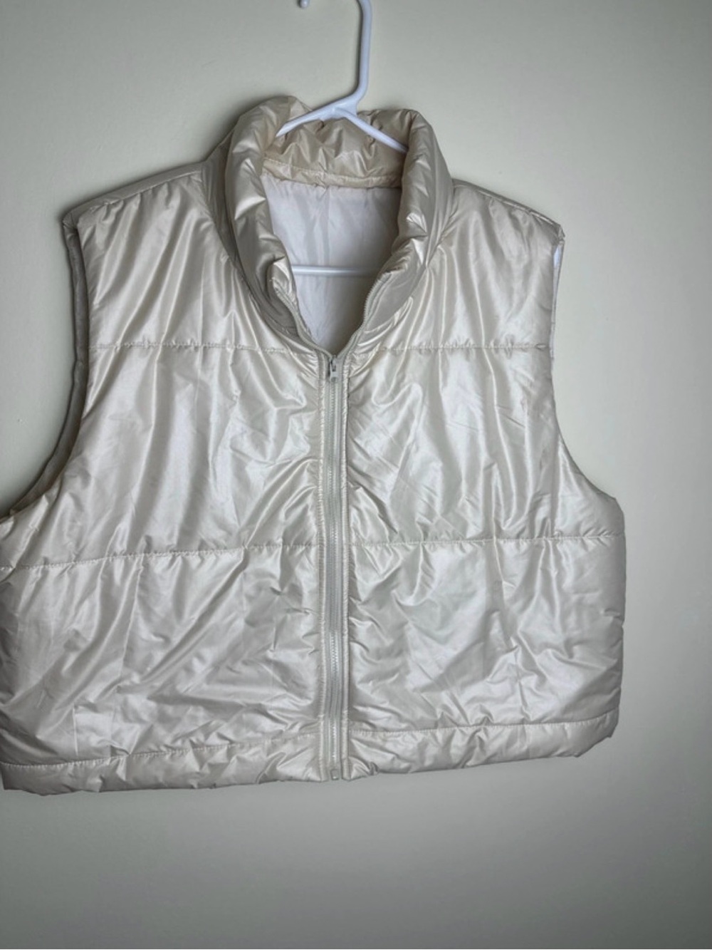 Shein Cropped Puffer Vest Size XL